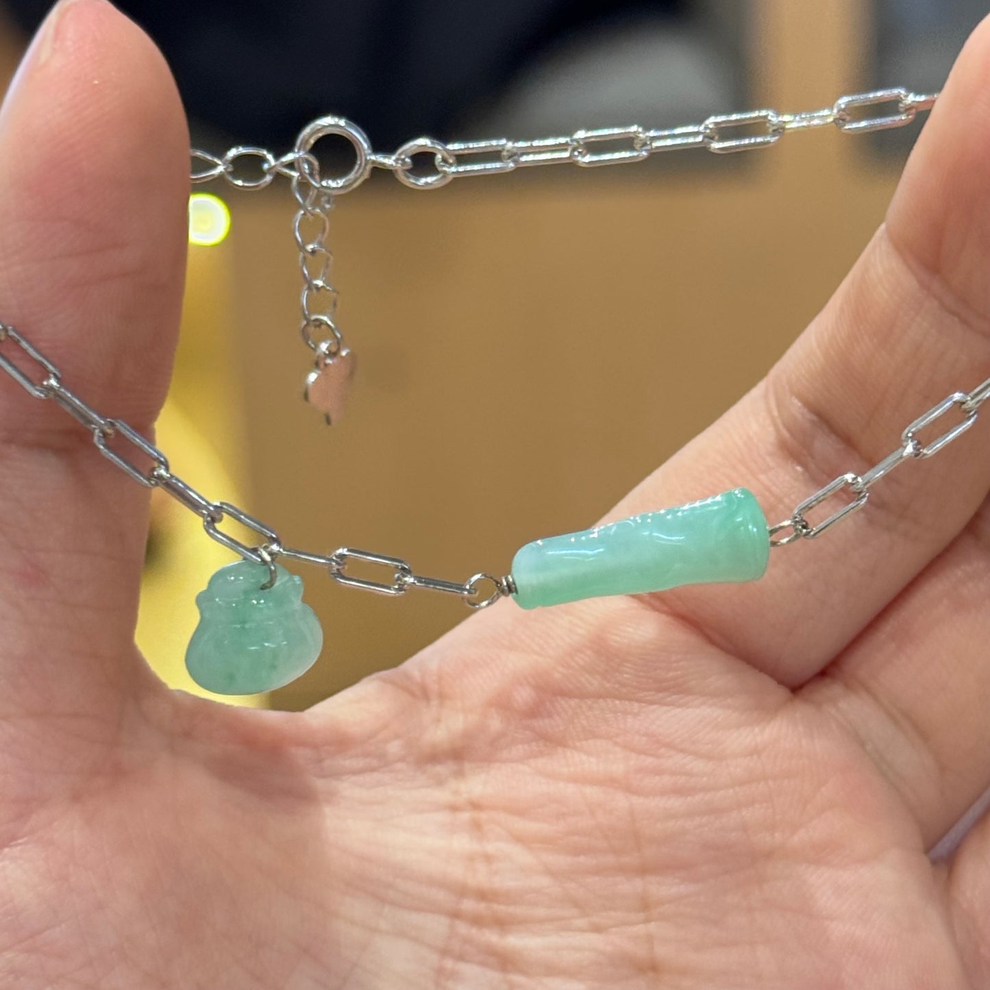 Lucky Pocket Natural Green Jadeite Bracelet