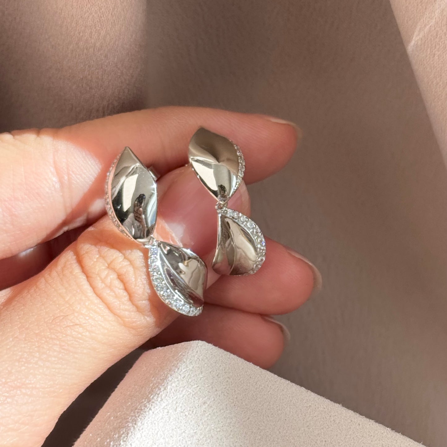 Twisted Mirror Finish Earrings