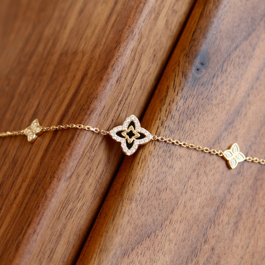 14K Solid Yellow Gold Black Onyx Clover Bracelet