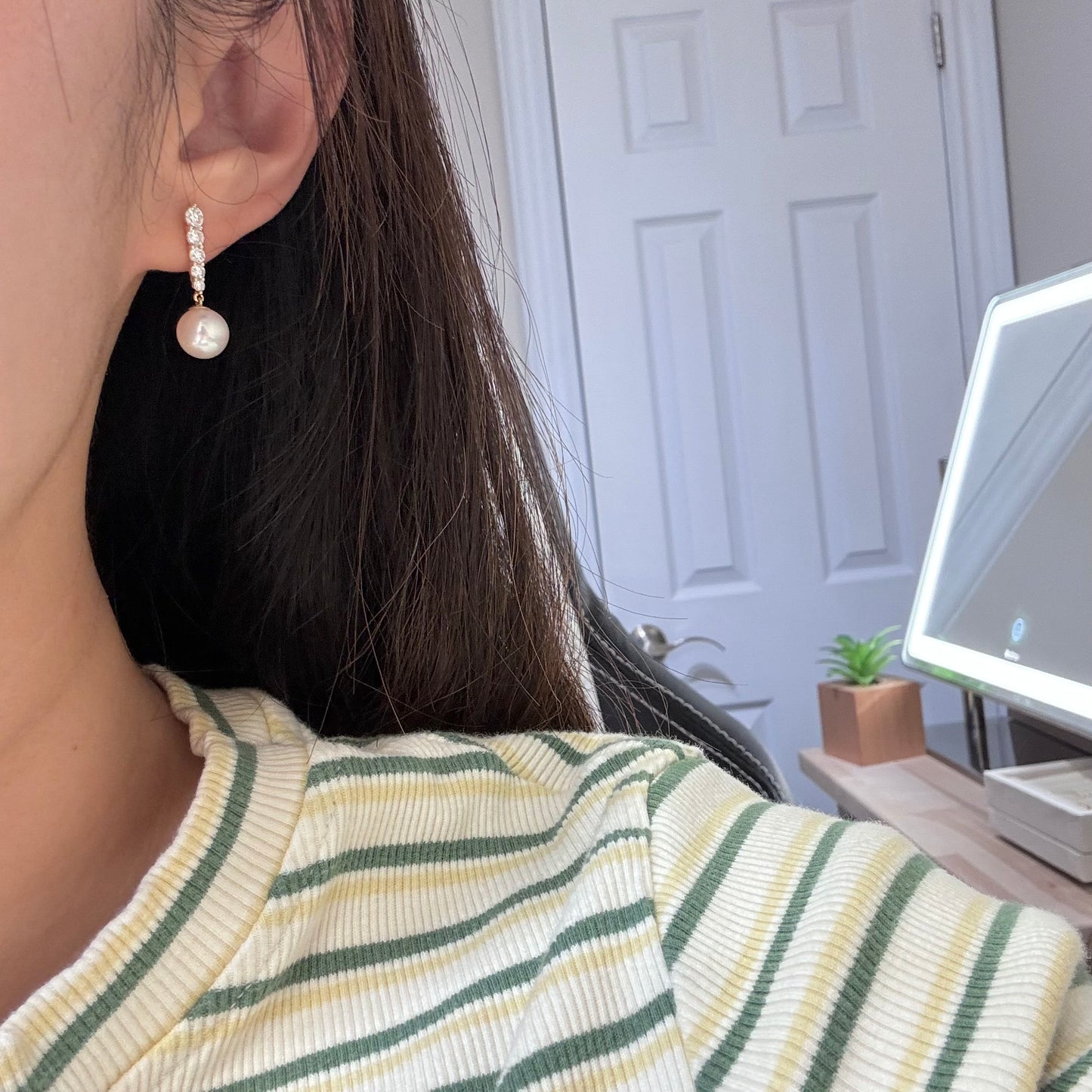 14K Solid Gold Natural Pearl Water-Drop Earrings
