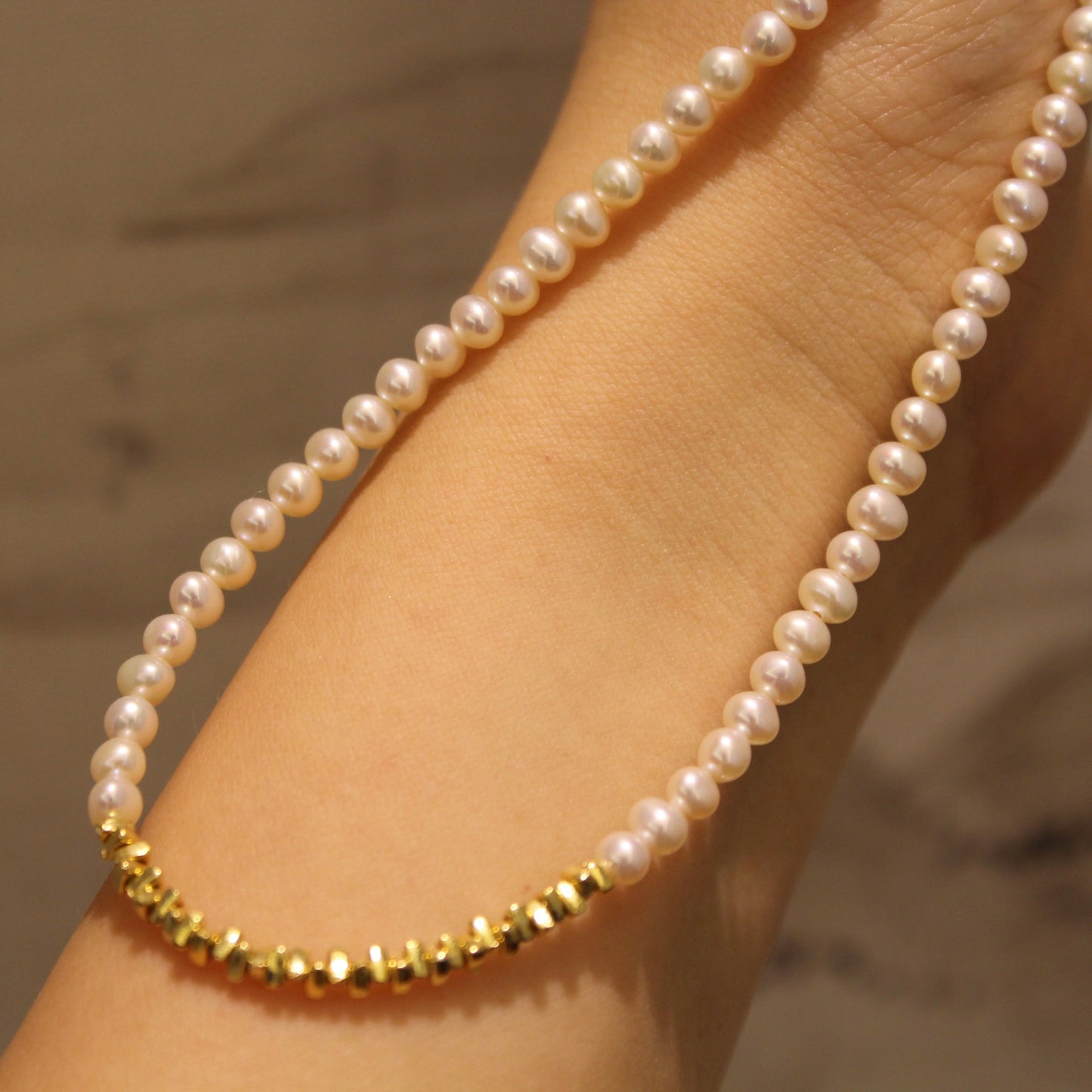 Crushed Gold Baby Pearl Necklace