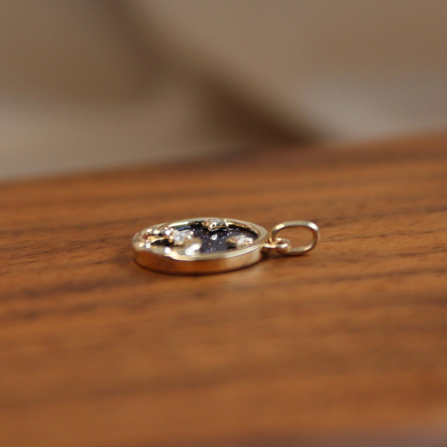 14K Solid Gold Star River Pendant