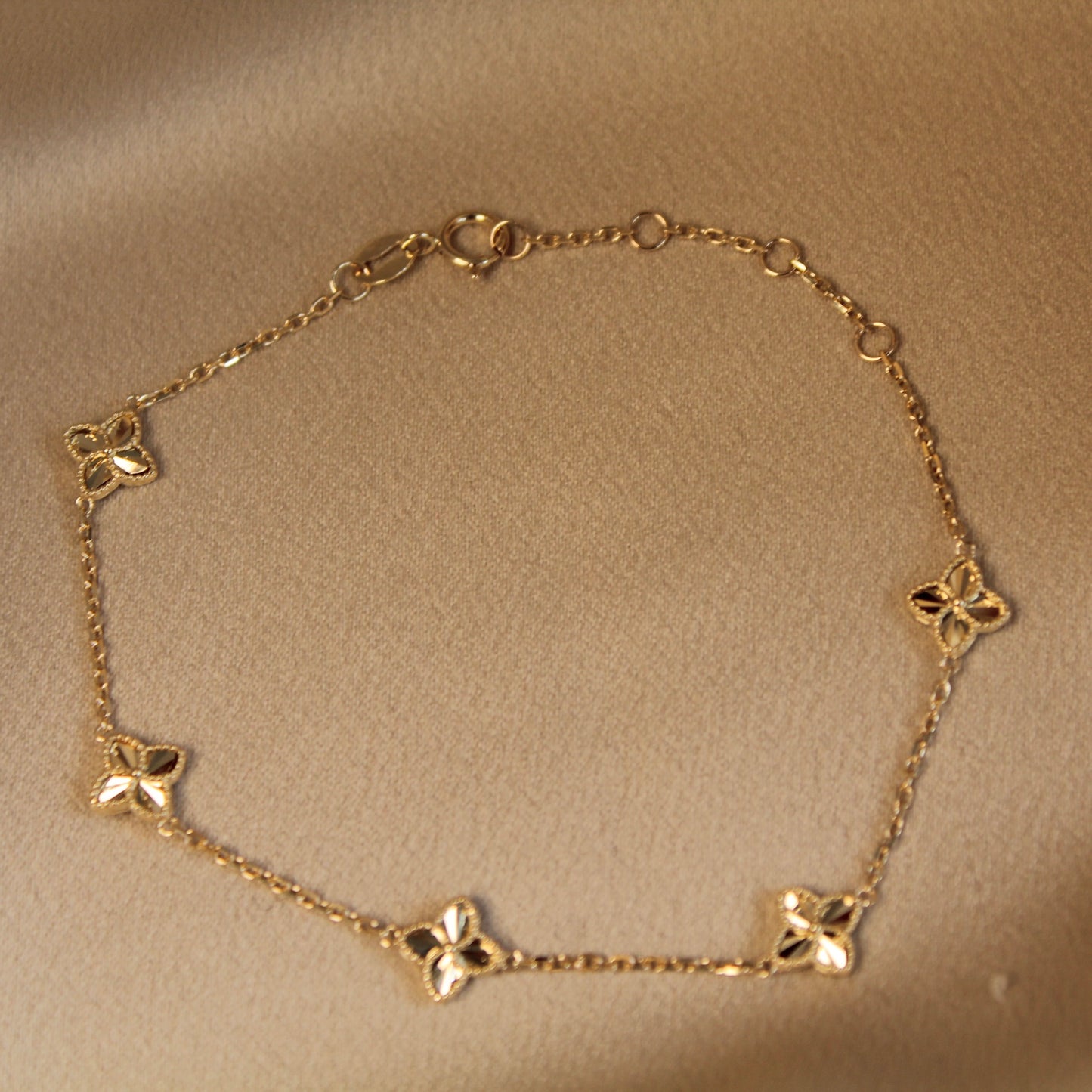 14K Solid Gold Clover Bracelet 双面车花工艺