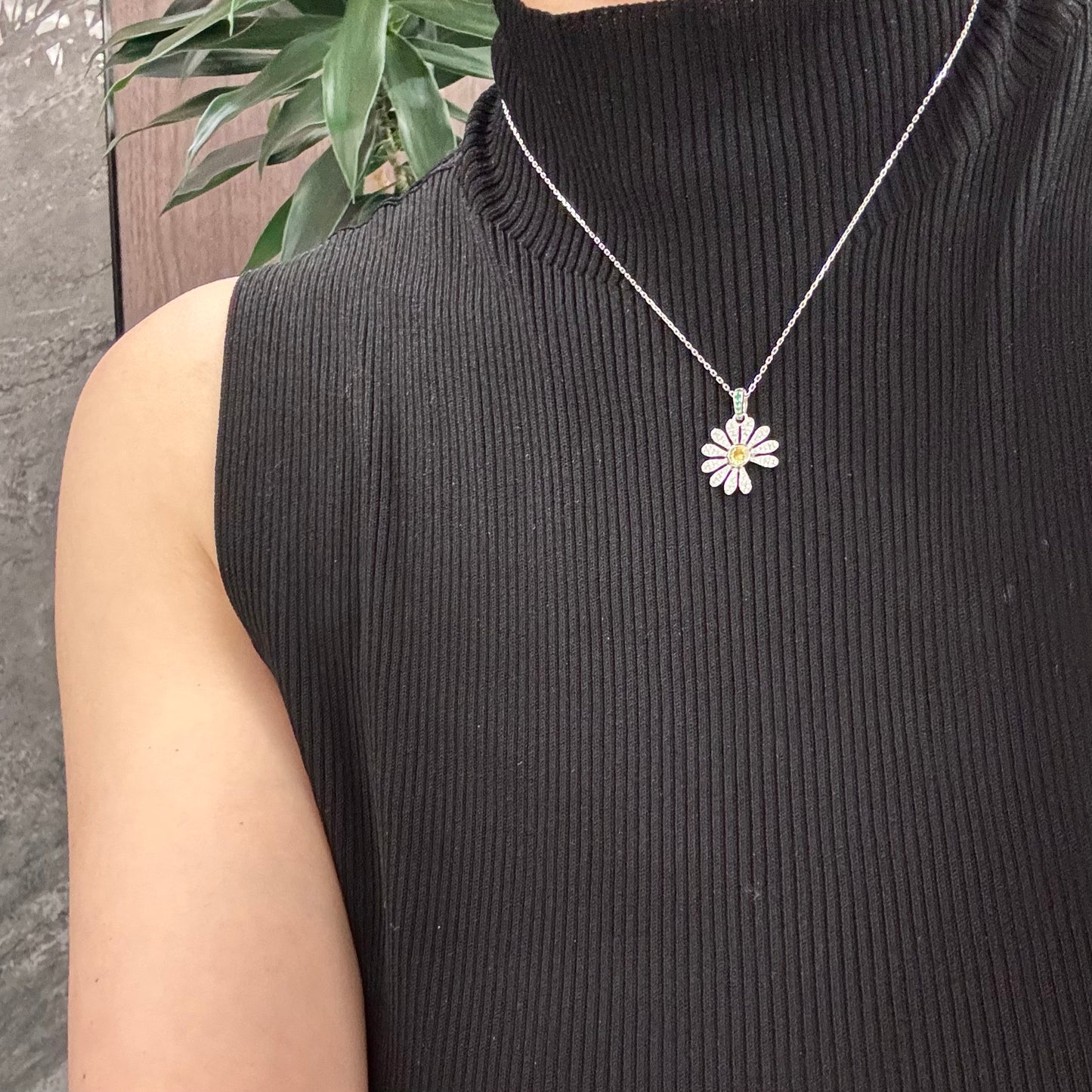 铂金Platinum Daisy Flower Pendant
