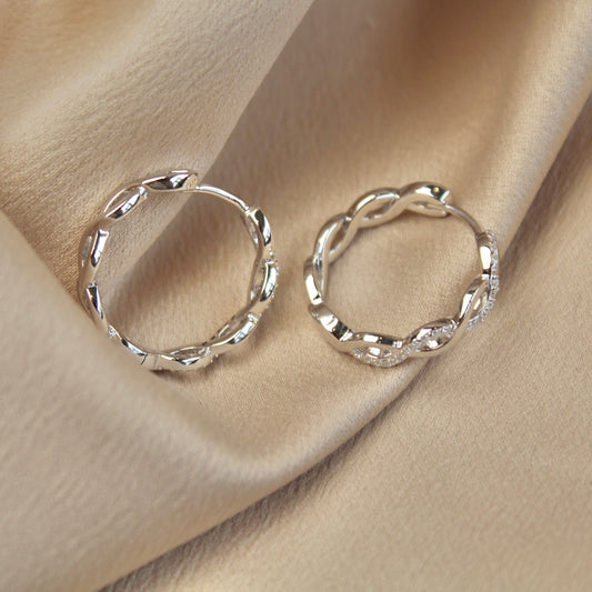 Twisted Wavy Moissanite Hoop Earrings