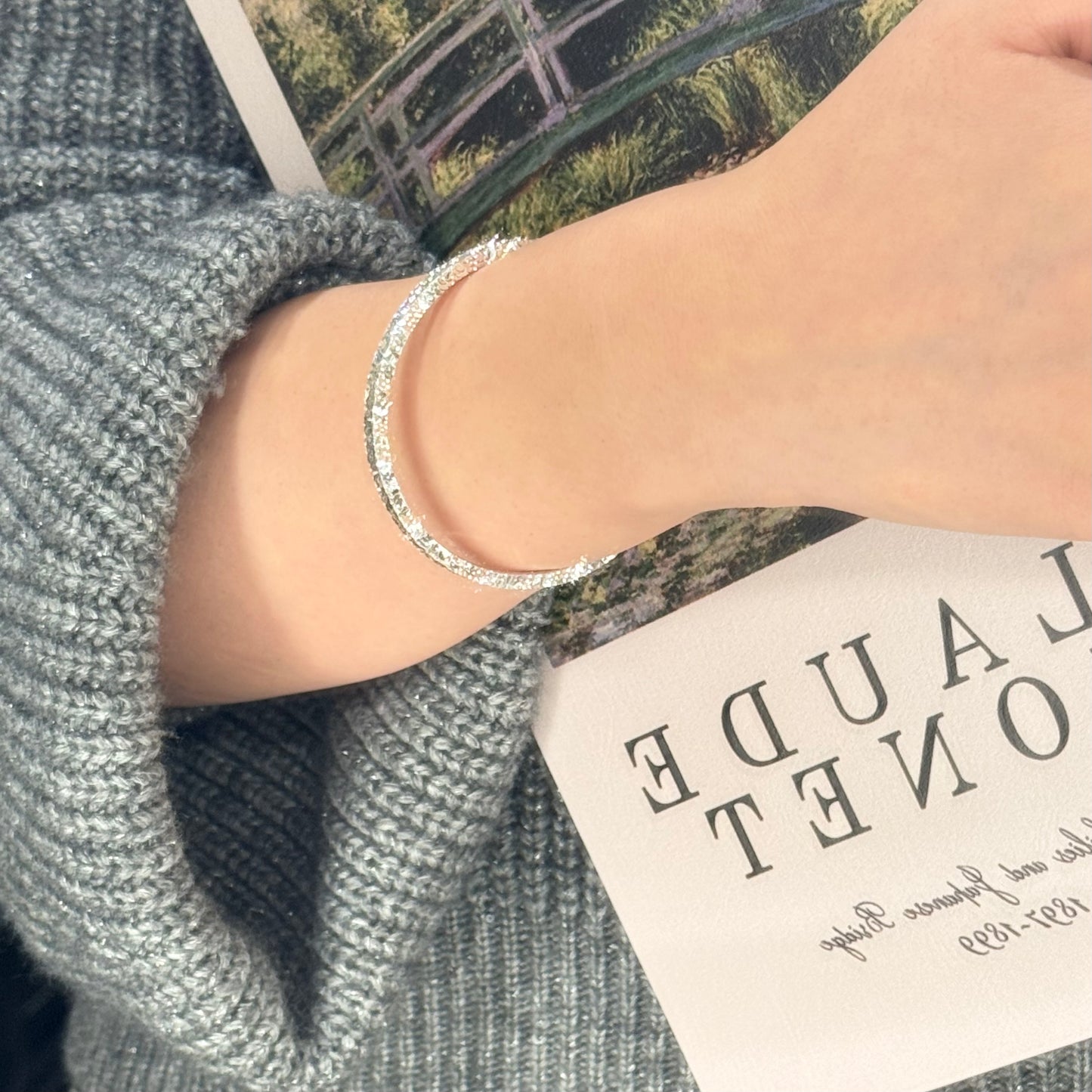 碎冰冰实心Sparkling Crushed Ice Silver Bangle Bracelet