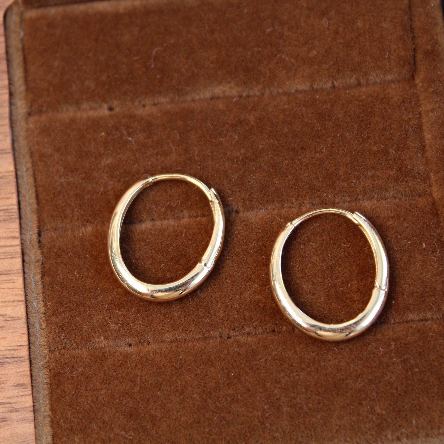 14K Solid Gold Classic Hoop Earrings