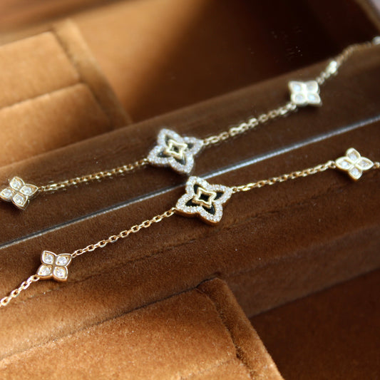 14K Solid Yellow Gold Black Onyx Clover Bracelet