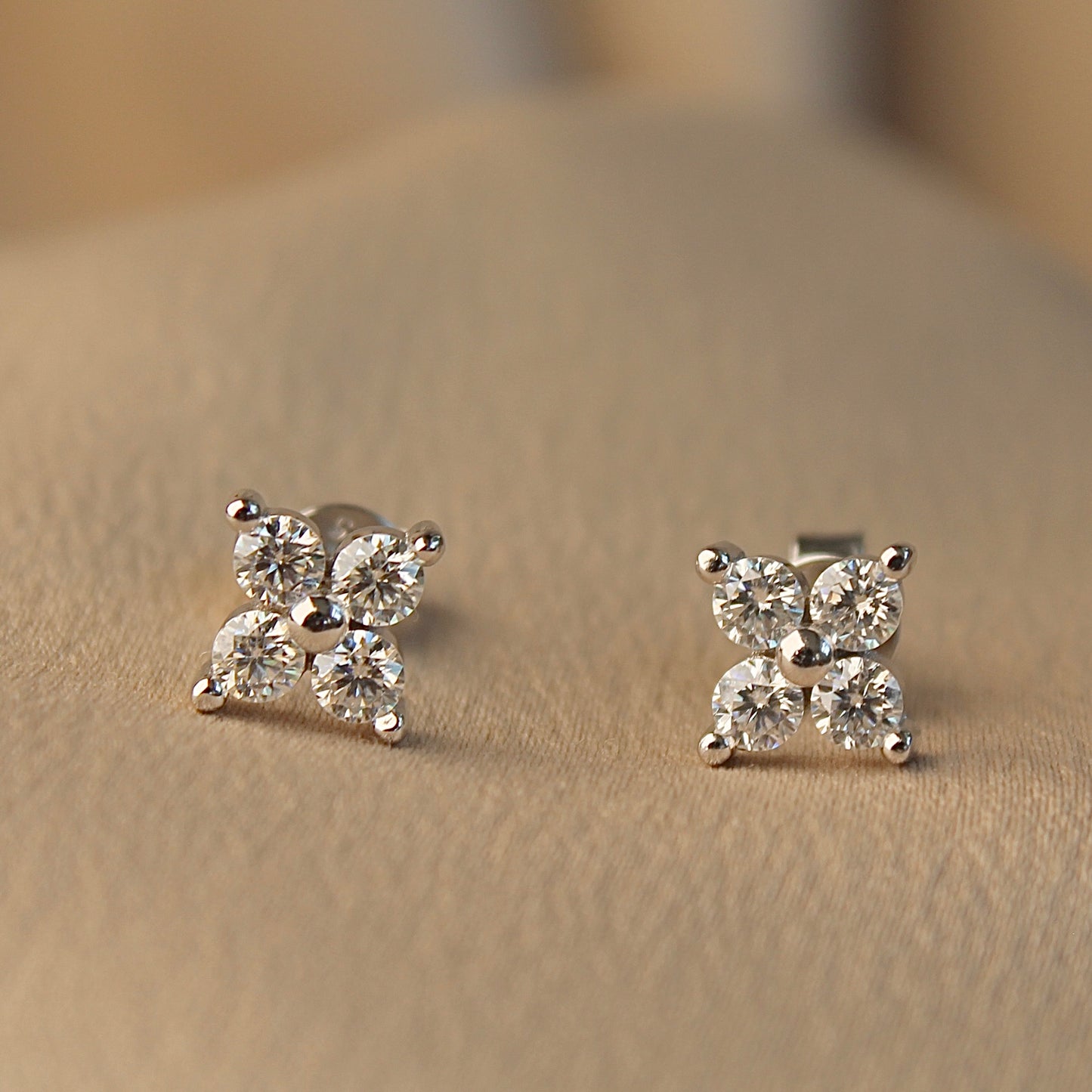 Sparkling Clover Moissanite Earrings