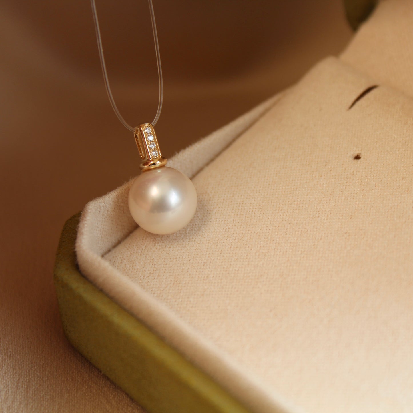 14K Solid Gold Natural Pearl Pendant