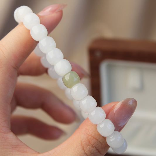 White & Green Natural Jade Beaded Bracelet