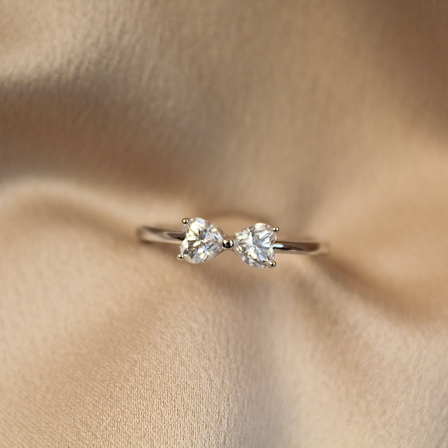 Bowknot Moissanite Ring