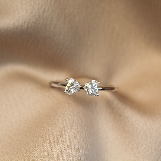Bowknot Moissanite Ring