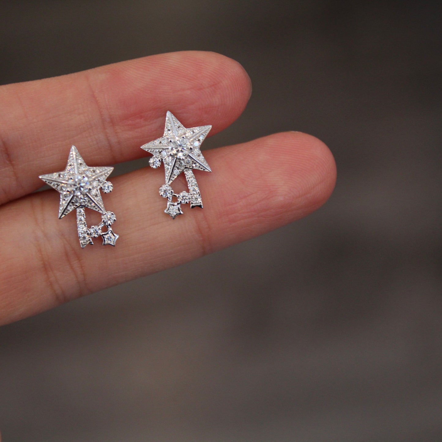 Shooting Star Moissanite Earrings