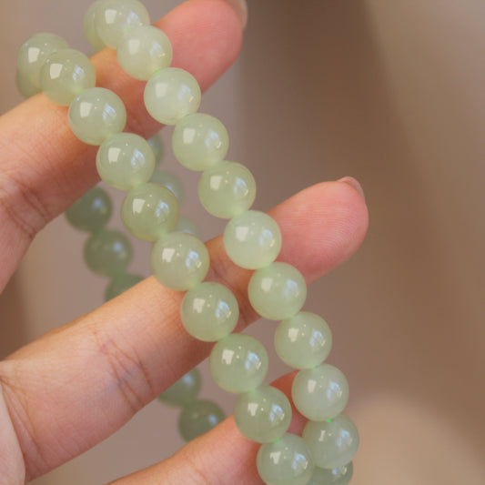 Icy 8mm Natural Jade Bracelet冰晴水