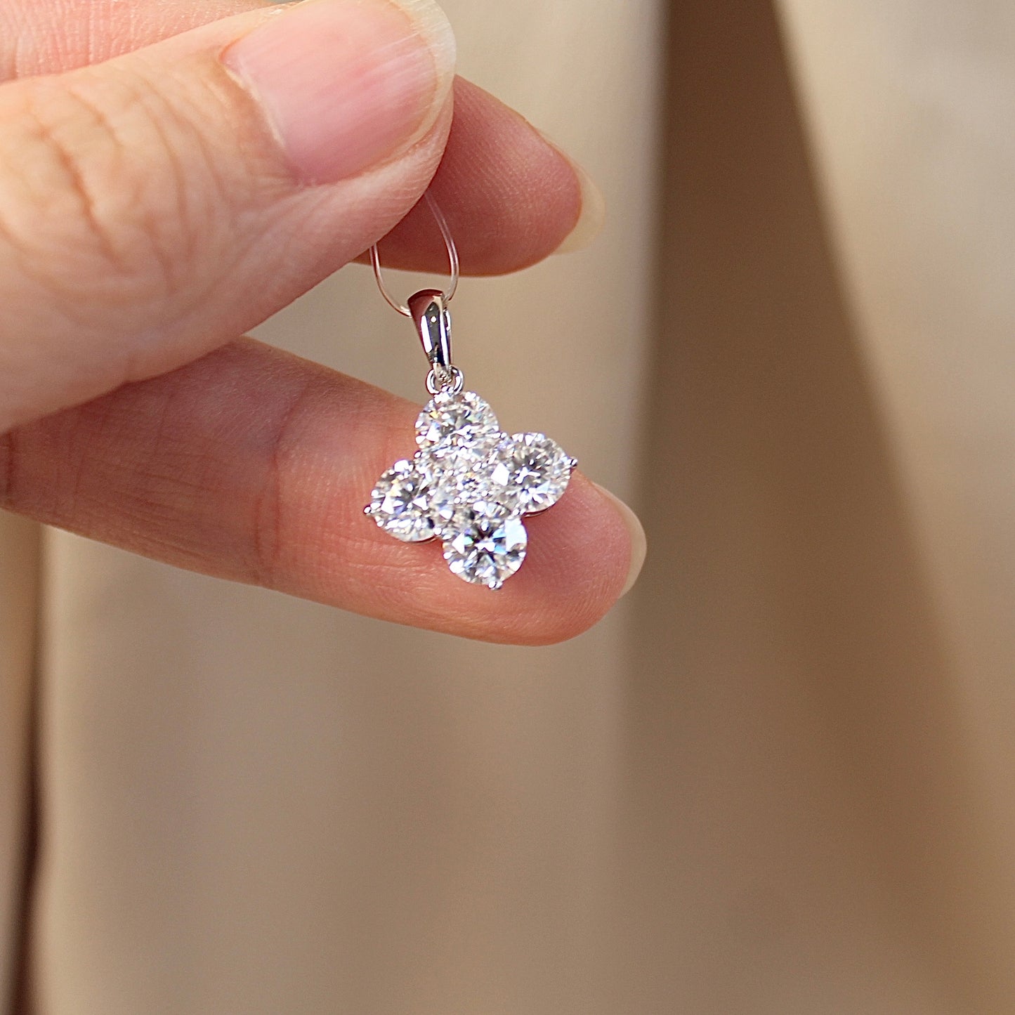 14K Solid White Gold Sparkling Clover Pendant