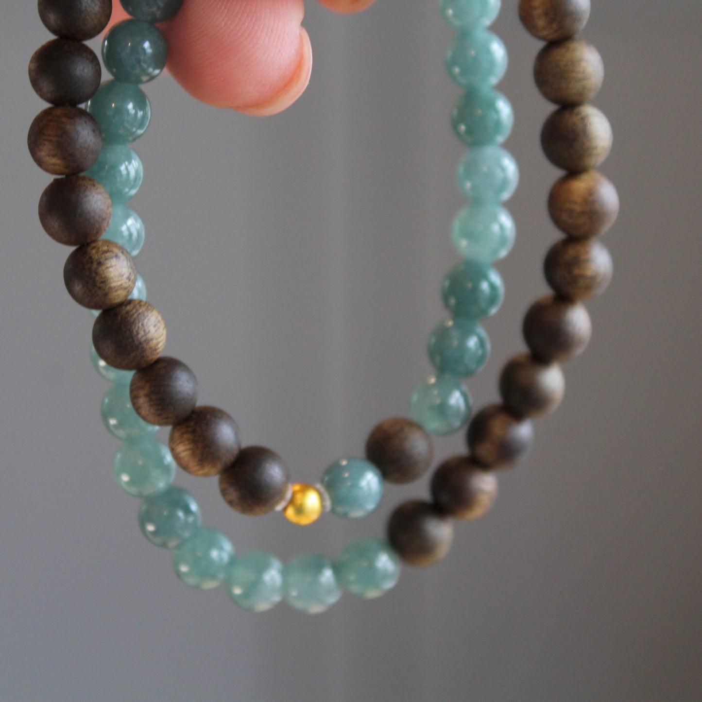 蓝水翡翠沉香双圈手串 Two Layer Bracelet of Natural Jadeite and Agarwood 6mm