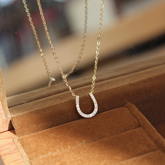 14K Solid Gold Horseshoe Moissanite Necklace