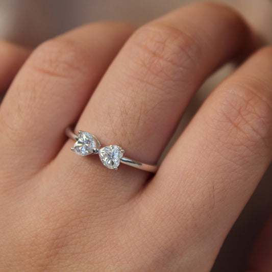 Bowknot Moissanite Ring