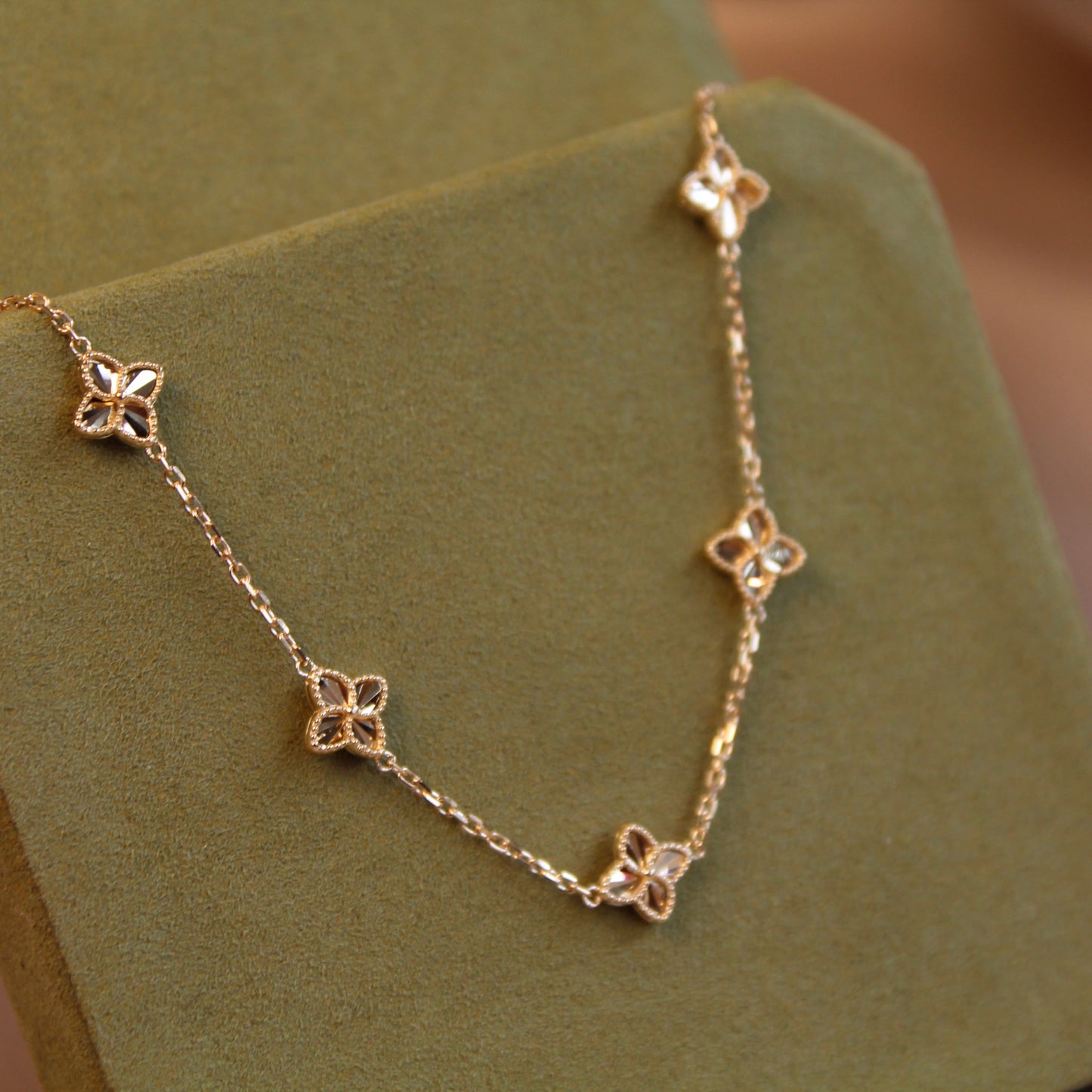14K Solid Gold Clover Bracelet 双面车花工艺