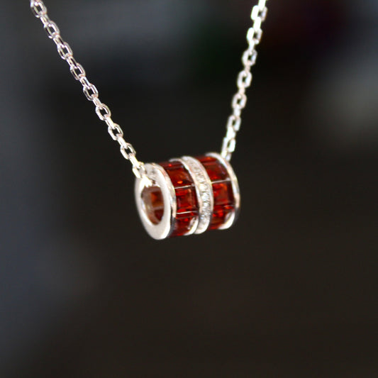Lulutong Garnet Necklace