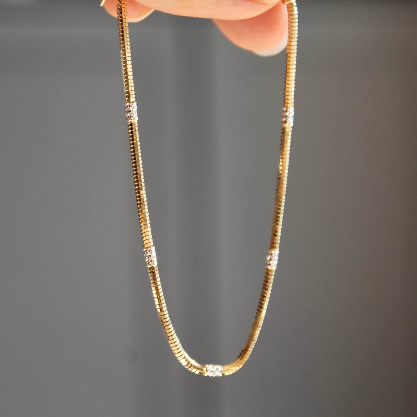 18K Solid Gold Shiny Bracelet