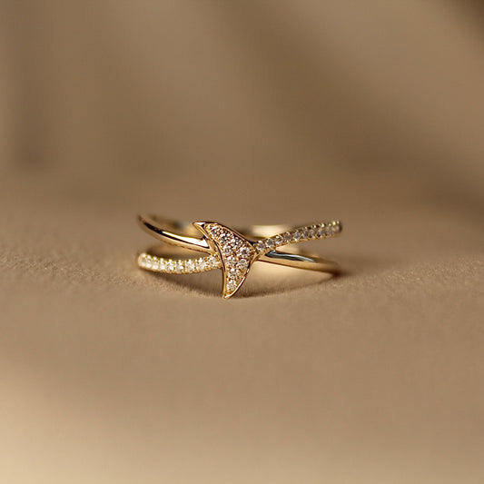 14K Solid Gold Fishtail Ring 年年有鱼