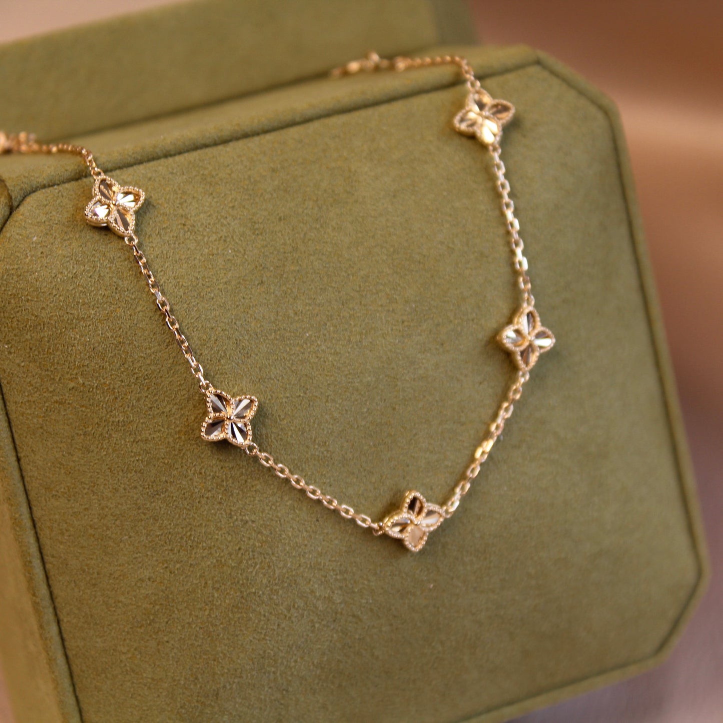 14K Solid Gold Clover Bracelet 双面车花工艺