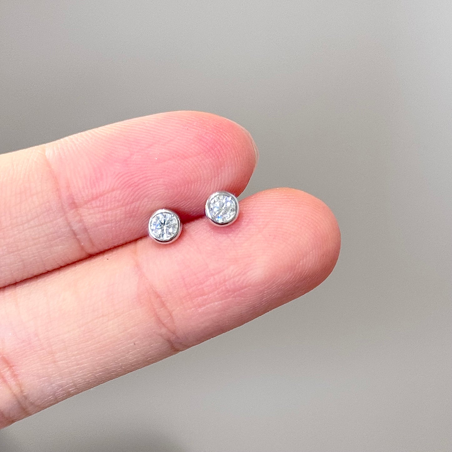Mini Bubble Moissanite Earrings