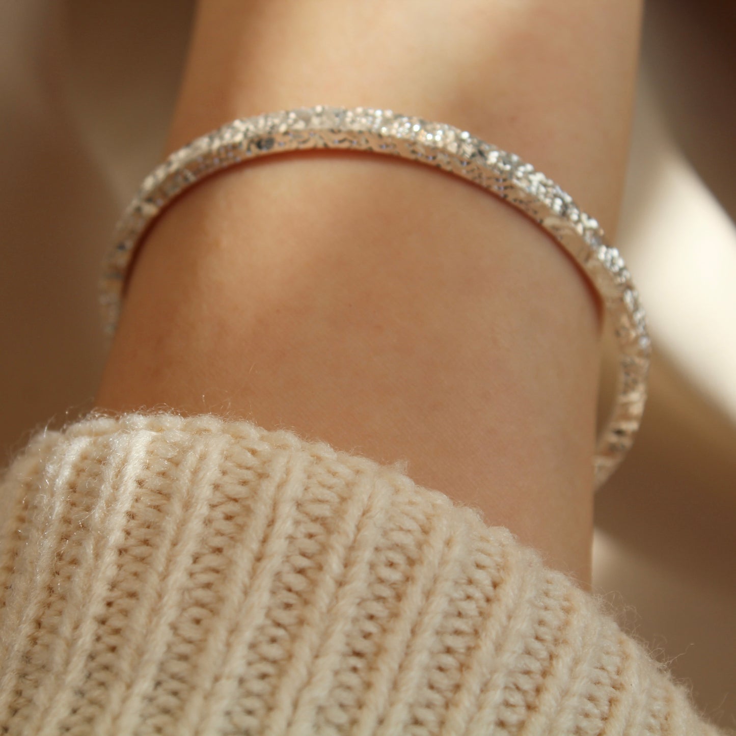 碎冰冰实心Sparkling Crushed Ice Silver Bangle Bracelet