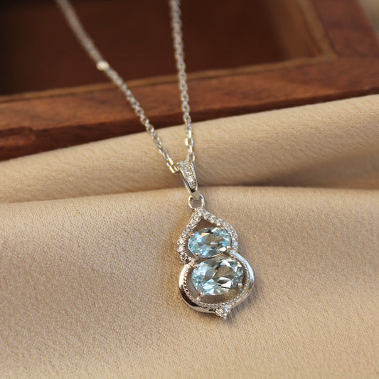 Oval Hulu Natural Aquamarine Necklace