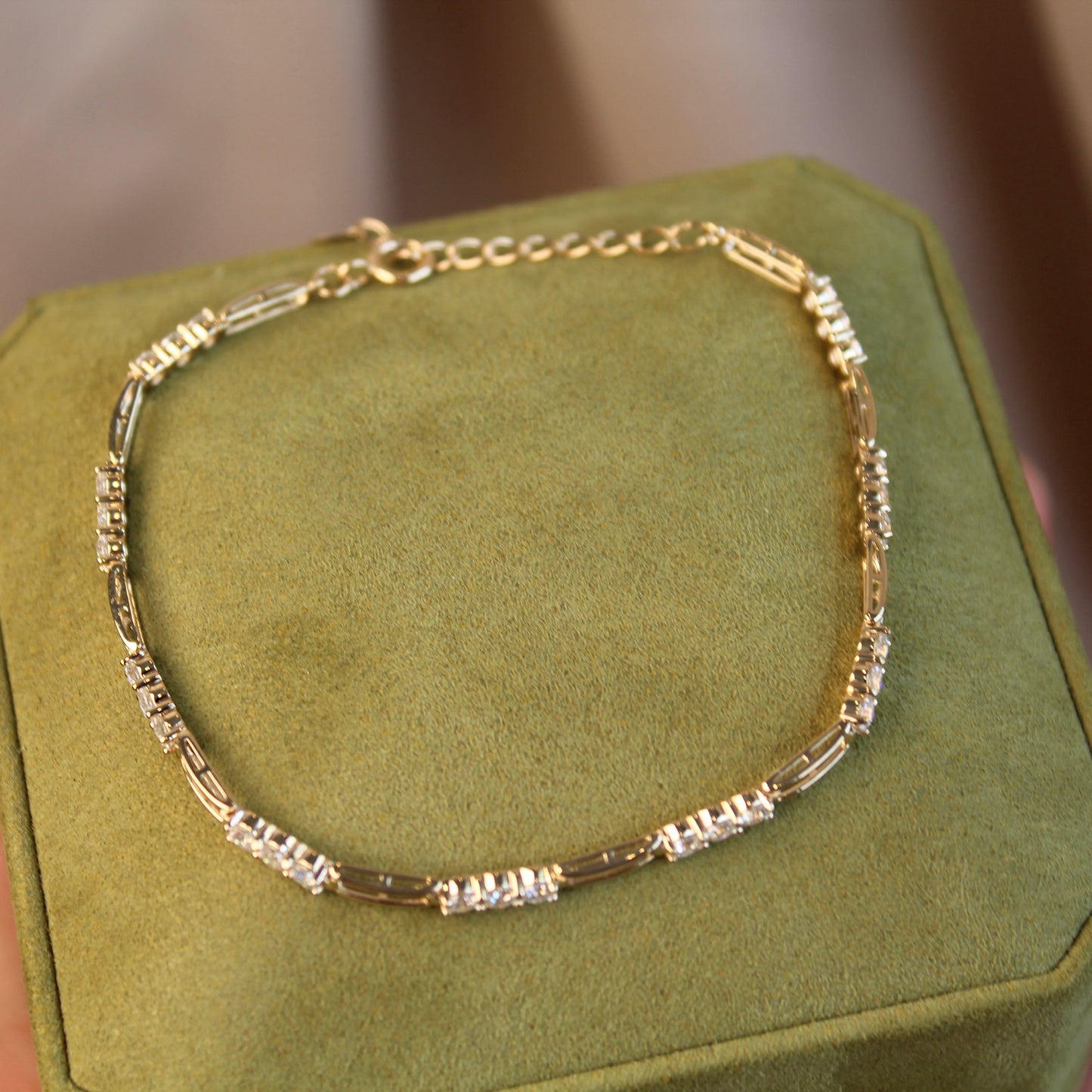 14K Solid Gold Infinity Glow Bracelet