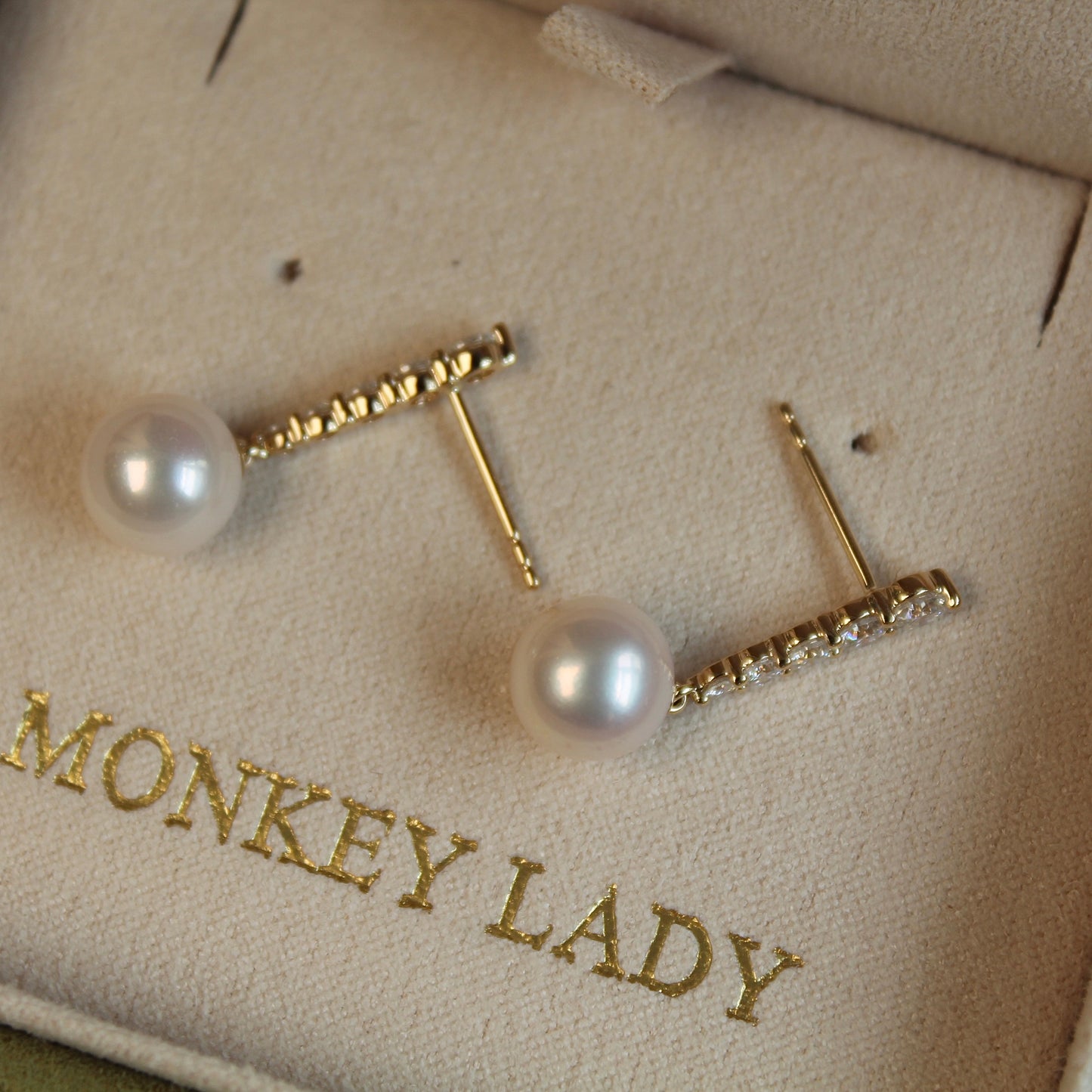 14K Solid Gold Natural Pearl Water-Drop Earrings
