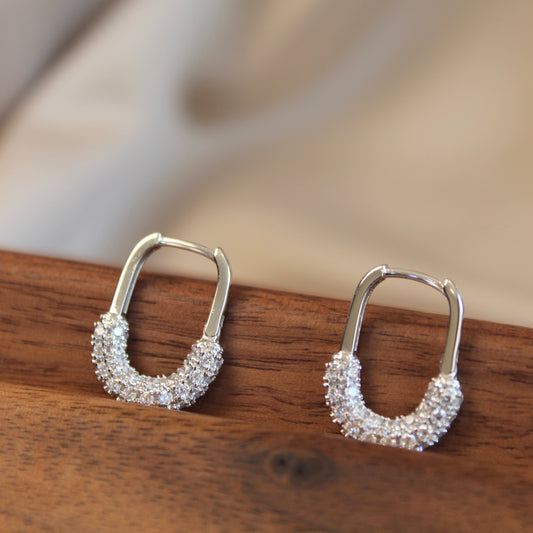 Starry U-Shape Earrings