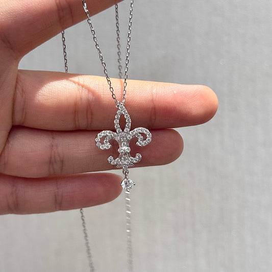 铂金Platinum Iris Flower Pendant