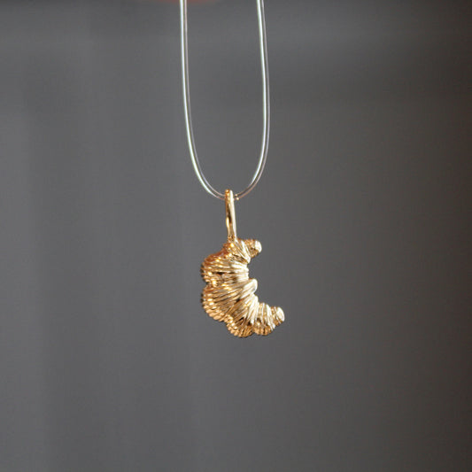 14K Solid Gold Croissant Pendant 牛角包