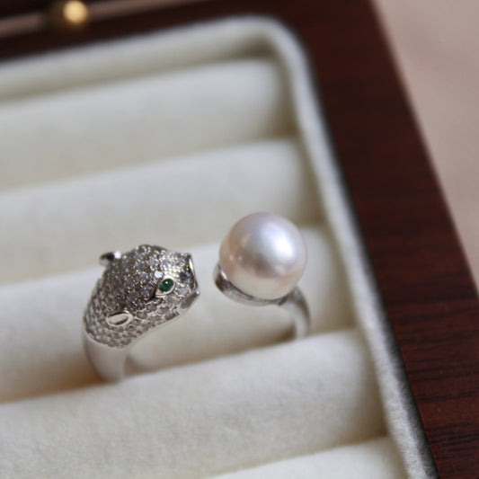 Leopard Sterling Silver Pearl Ring, Adjustable