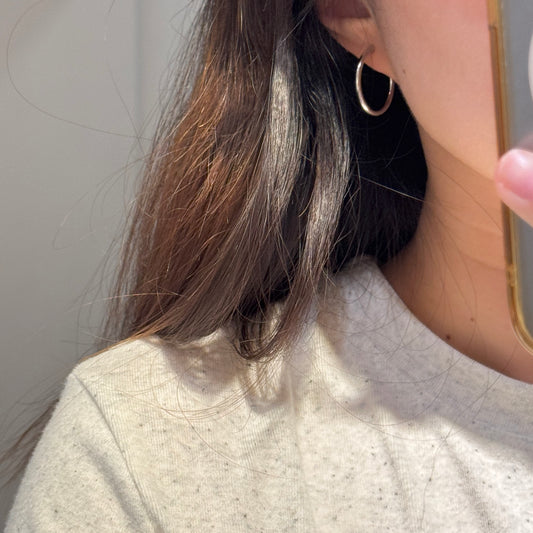 Minimalist Round Hoop Earrings, 23mm