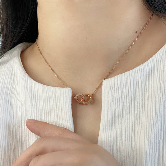 Classic Linked Double Circle Rose Gold Necklace